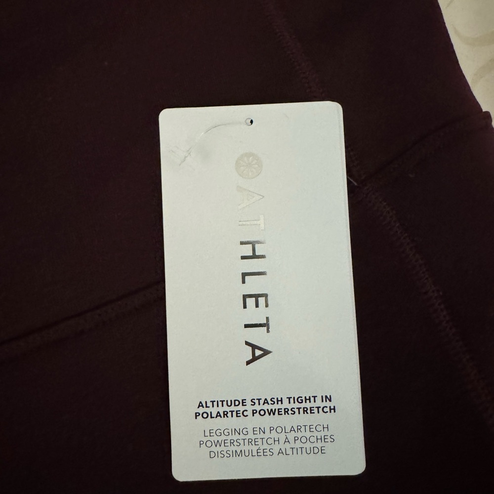 BNWT Athleta Polartech Tights in Garnet
